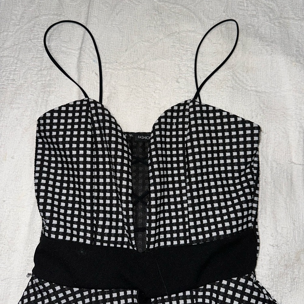 Fashion Nova: B&W Checkered Romper/Dress
